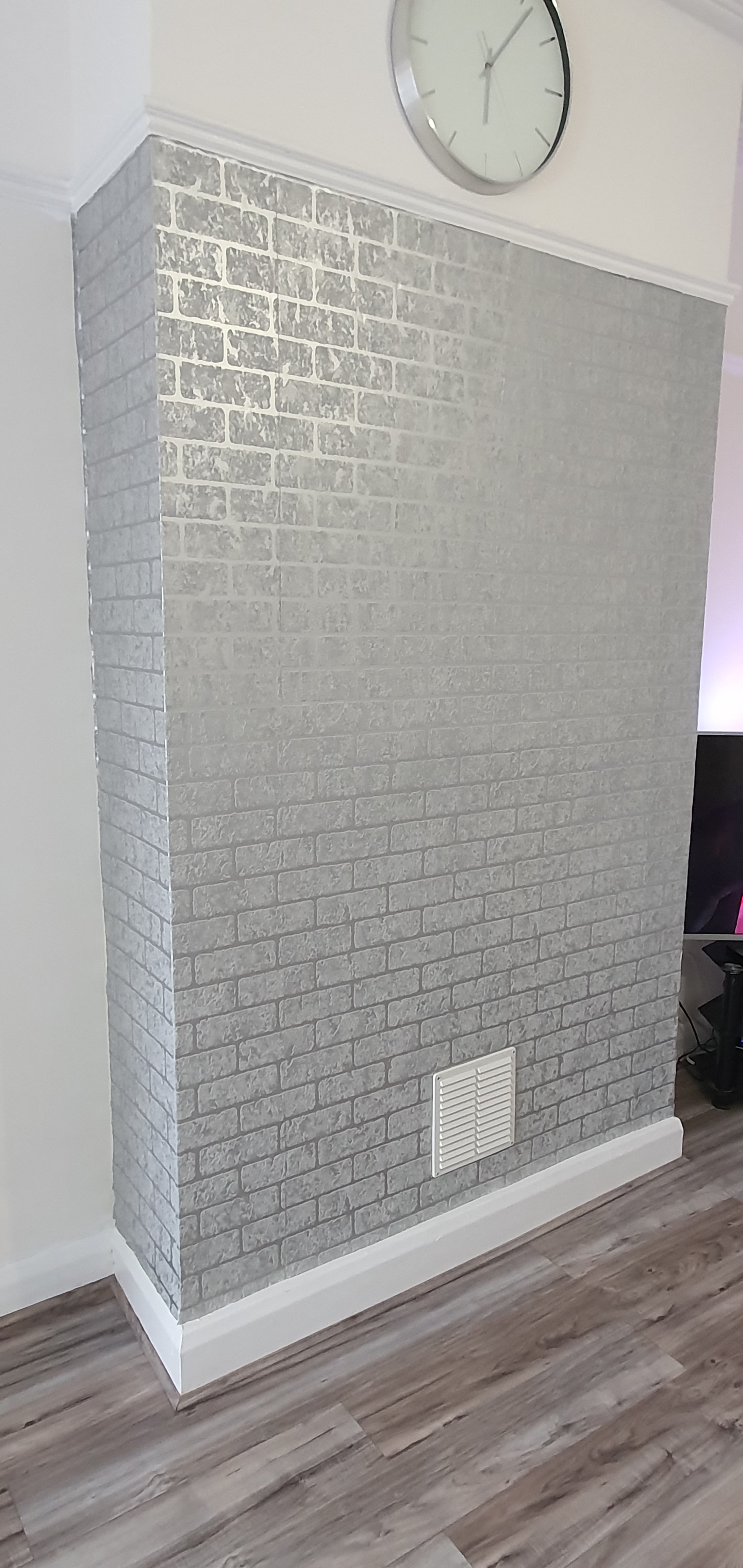 Superfresco Milan Brick Silver Wallpaper 106523