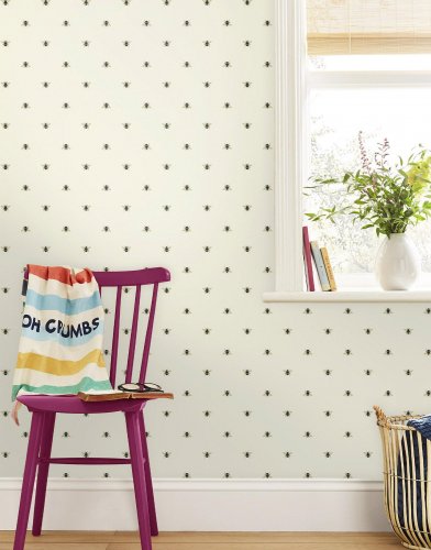 Joules Botanical Bee Crème Wallpaper Room