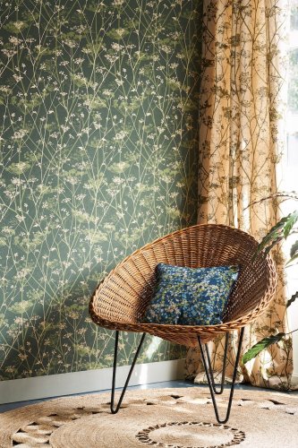 Clarissa Hulse Summer Wild Chervil Sage & Gold Wallpaper Room 2