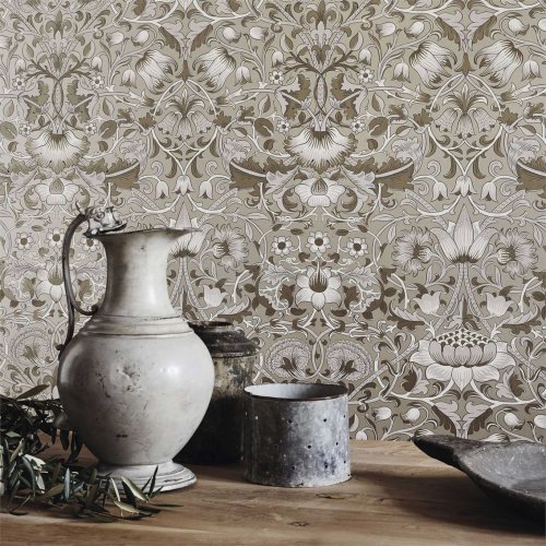 Morris & Co Pure Lodden Gilver & Gold Wallpaper