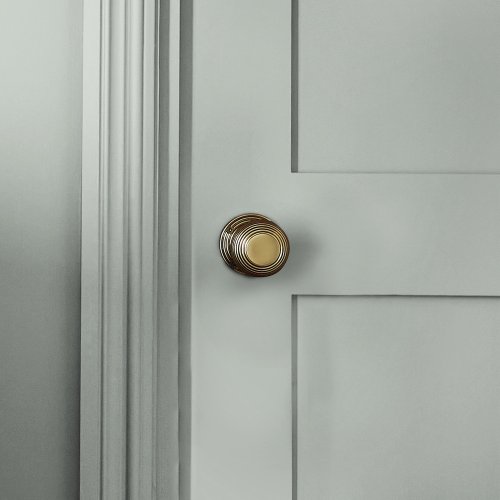 Close-up of Ocean Edge paint colour